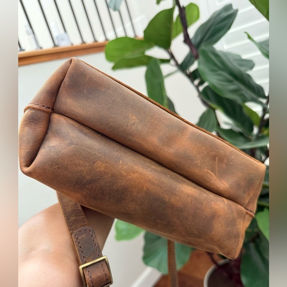 Portland Leather Goods Mini Crossbody Tote in Canyon - Picture 3 of 9